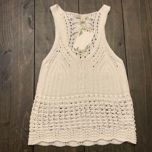 Chelsea & Violet Somerset crochet knit top